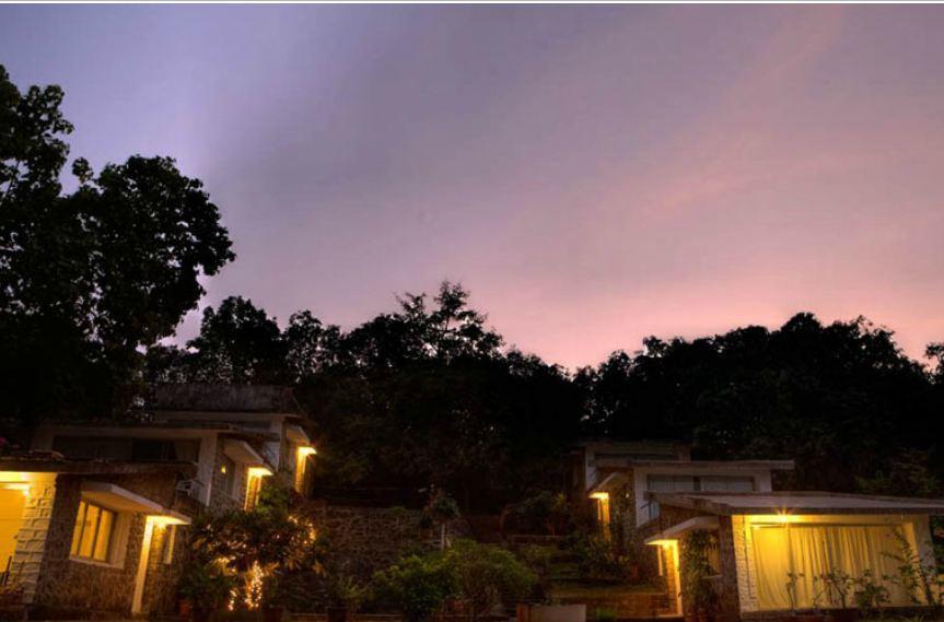 V Resorts Mahua Bagh Murud Nāndgaon Dış mekan fotoğraf