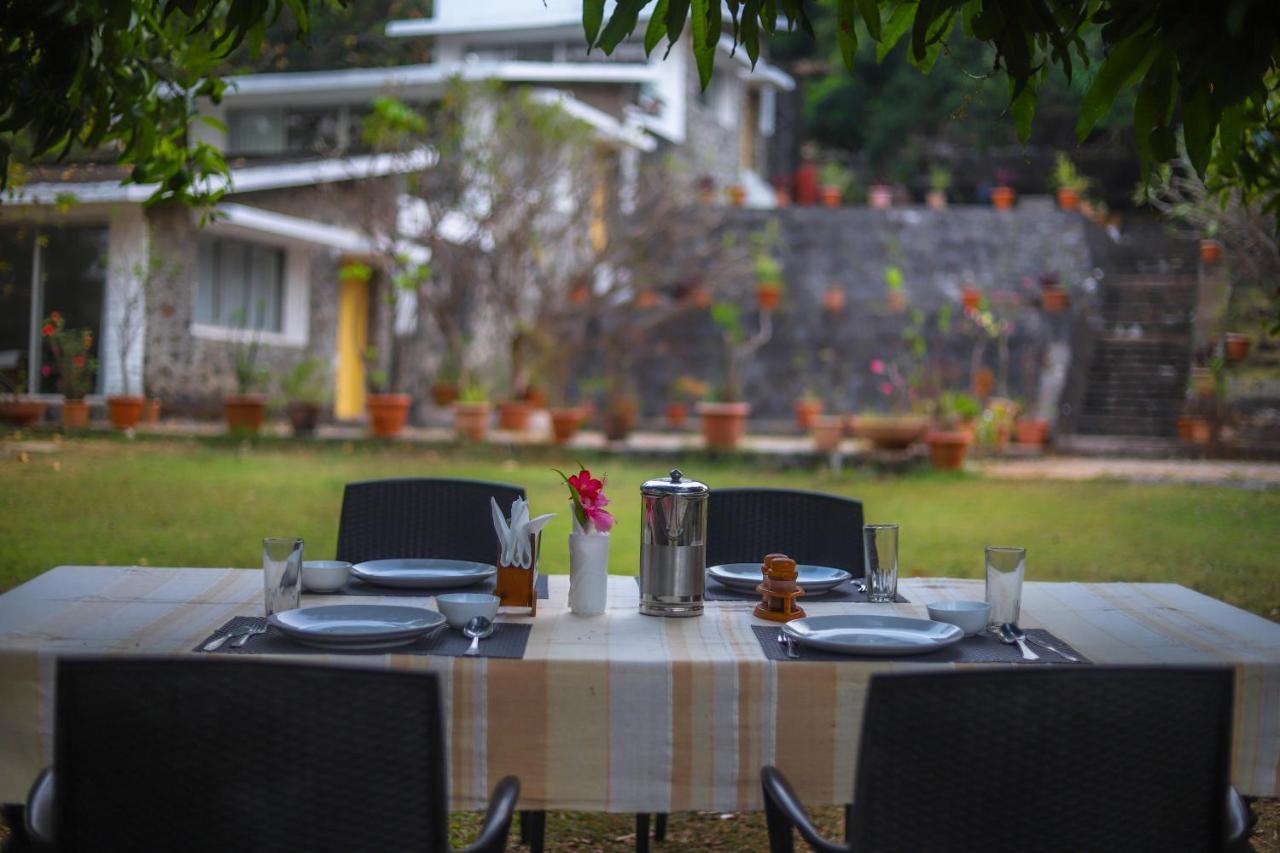 V Resorts Mahua Bagh Murud Nāndgaon Dış mekan fotoğraf