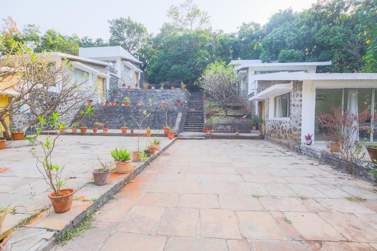 V Resorts Mahua Bagh Murud Nāndgaon Dış mekan fotoğraf