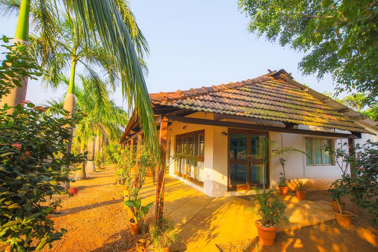 V Resorts Mahua Bagh Murud Nāndgaon Dış mekan fotoğraf